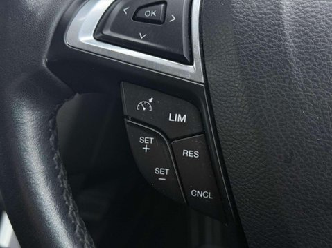 Ford Mondeo 1.5 TDCi ECOnetic Zetec Euro 6 (s/s) 5dr 71