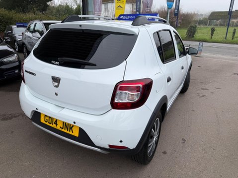 Dacia Sandero Stepway 1.5 dCi Laureate Euro 5 5dr 13