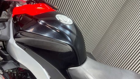 Aprilia RS 2012 ONLY 12K RUNNING PROJECT SPORTS BIKE LEARNER 125CC 26