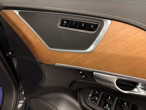 Volvo XC90 2.0h T8 Twin Engine 10.4kWh Inscription Pro Auto 4WD Euro 6 (s/s) 5dr 43
