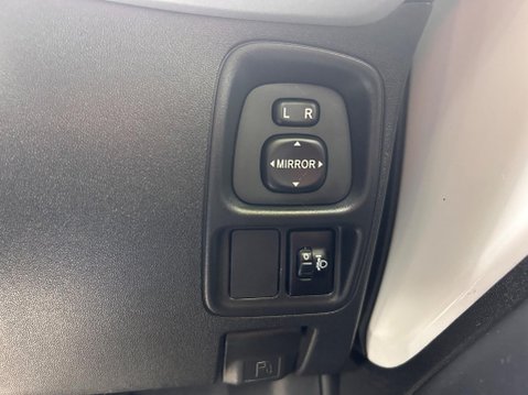 Toyota Aygo VVT-I X-PLAY 35