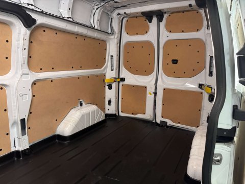 Ford Transit Custom 2.0 Transit Custom 300 Limited EcoBlue 5dr 26