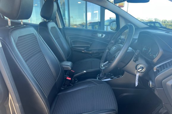 Ford Ecosport TITANIUM 17