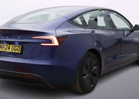 Tesla Model 3 Saloon 4dr Electric Auto RWD (208 ps) 8