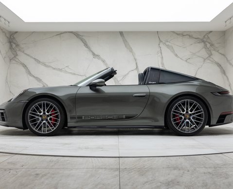 Porsche 911 Targa 4S (992) 