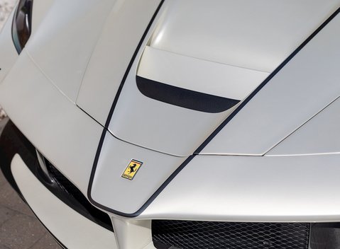 Ferrari LaFerrari Aperta 27