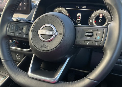 Nissan Qashqai DIG-T N-CONNECTA 20