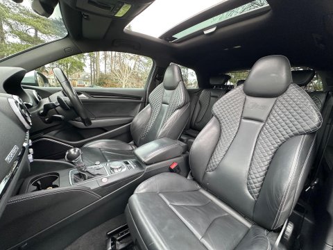 Audi S3 2.0 TFSI Hatchback 3dr Petrol S Tronic quattro Euro 6 (s/s) (300 ps) 4