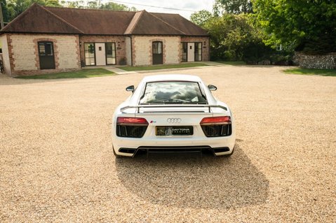 Audi R8 5.2 FSI V10 Plus S Tronic quattro Euro 6 (s/s) 2dr 7