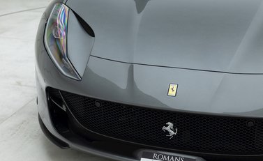 Ferrari 812 Superfast 19