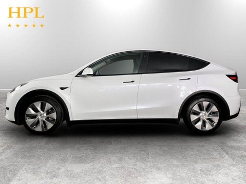 Tesla Model Y SUV 5dr Electric Auto RWD (346 ps) Pan Roof - Sat Nav - Alloys 4