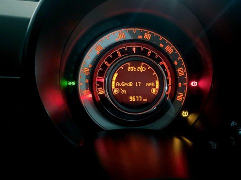 Fiat 500 1.0 MHEV Hatchback 3dr Petrol Manual Euro 6 (s/s) (70 bhp) Air Con - Bluet 13
