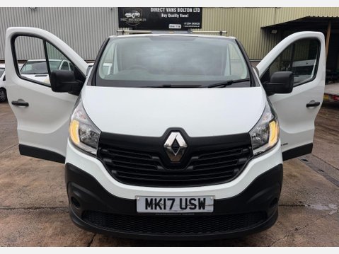 Renault Trafic 1.6 dCi ENERGY 27 Business Panel Van 5dr Diesel Manual SWB Standard Roof Eu 19