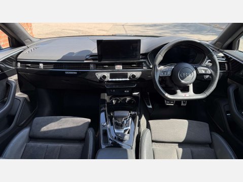 Audi A4 2.0 A4 Black Edition 45 TFSI Quattro Semi-Auto 4WD 5dr 7