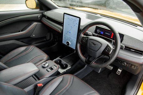 Ford Mustang Mach-E PREMIUM