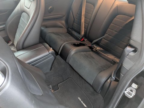 Mercedes-Benz C Class 2.0 C300d AMG Line (Premium) G-Tronic+ Euro 6 (s/s) 2dr 25