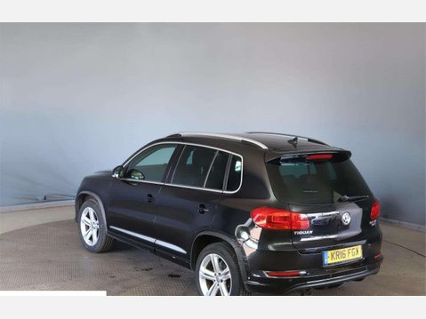 Volkswagen Tiguan 2.0 TDI BlueMotion Tech R-Line Edition 4WD Euro 6 (s/s) 5dr 30