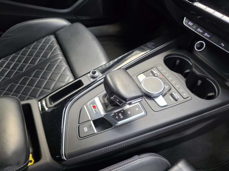 Audi S4 3.0 TFSI V6 Saloon 4dr Petrol Tiptronic quattro Euro 6 (s/s) (354 ps) 9