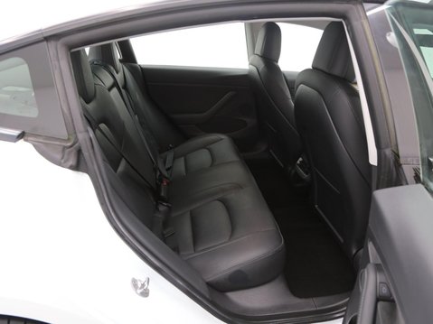 Tesla Model 3 Standard Range Plus Auto RWD 4dr 17
