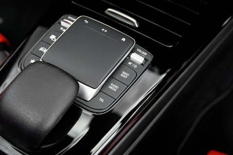 Mercedes-Benz CLA Class CLA 250 E AMG LINE PREMIUM PLUS 41