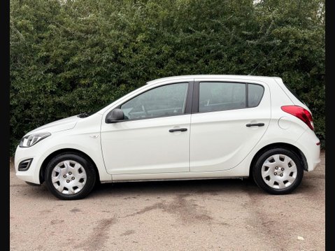 Hyundai i20 1.2 Classic Euro 5 5dr 4