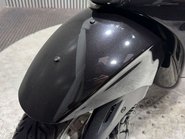 Piaggio Vespa Primavera 2021 9K LONG MOT SERVICED 125CC LEARNER LEGAL SCOOTER 32