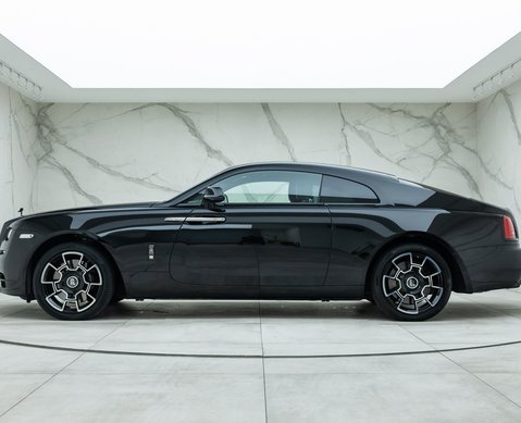 Rolls-Royce Wraith BLACK BADGE 