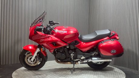 Triumph Sprint 900 1998 44K RUNNING PROJECT BIKE CLASSIC COMMUTER 885CC 4