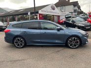Ford Focus 1.5 182 ST-LINE X AUTOMATIC 9