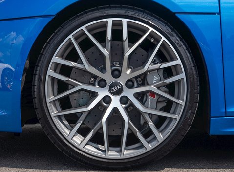Audi R8 V10 Plus 10