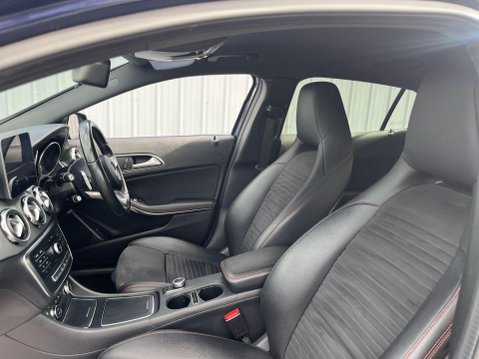 Mercedes-Benz GLA 2.1 GLA220d AMG Line 7G-DCT 4MATIC Euro 6 (s/s) 5dr 37