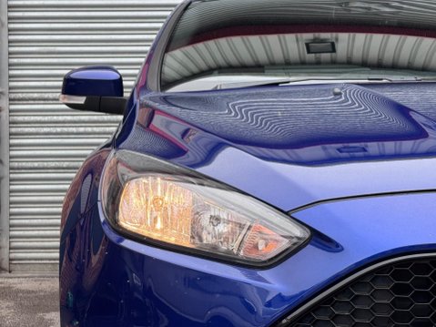 Ford Focus 2.0 TDCi ST-2 Hatchback 5dr Diesel Manual Euro 6 (s/s) (185 ps) 7