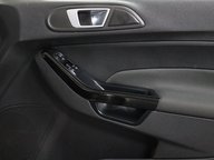 Ford Fiesta TITANIUM 36