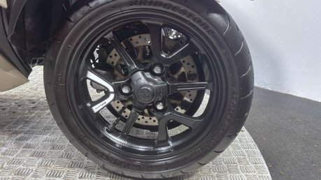 Yamaha Tricity 300 2024 ONLY 443 MILES!! 3 WHEELER TRIKE RIDE ON A CAR LICENCE 300CC 23