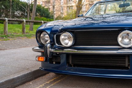 Aston Martin V8 Volante EFi 10