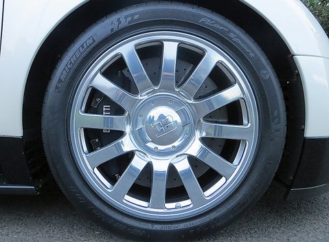 Bugatti Veyron 16.4 9