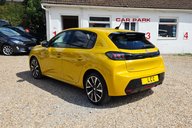 Peugeot 208 1.2 PURETECH ALLURE S/S STUNNING CAR! LOW INSURANCE!MAIN DEALER HISTORY 2
