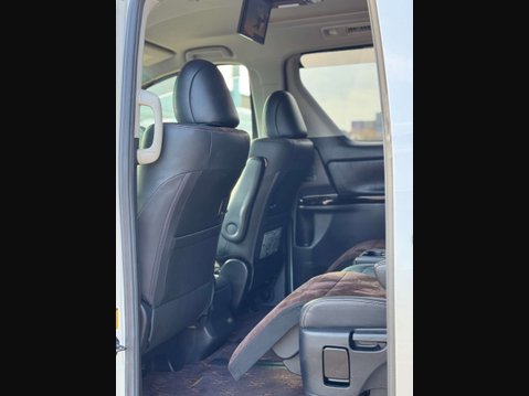 Toyota Alphard V6 4WD TOWBAR 70