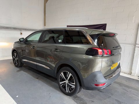 Peugeot 5008 1.5 5008 Allure Blue HDi S/S 5dr 20