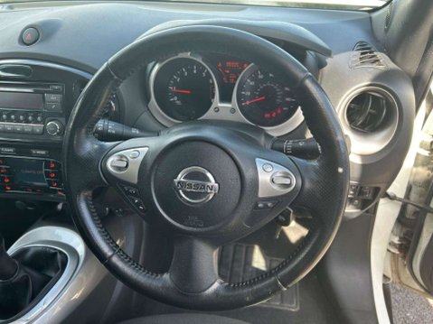 Nissan Juke 1.6 Acenta SUV 5dr Petrol Manual Euro 5 (s/s) (117 ps) 12