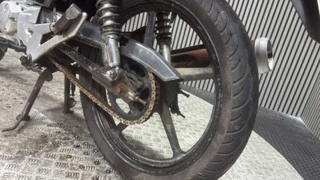 Yamaha YBR 125 2013 28K COMMUTER LEARNER BIKE SPARES OR REPAIR 125CC 11