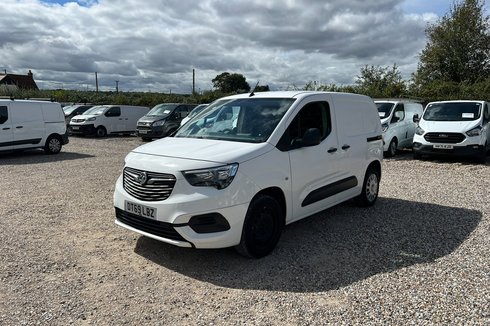 Vauxhall Combo SWB L1H1 Low Roof Sportive 2000 Air Con Sensors EURO 6 NO VAT