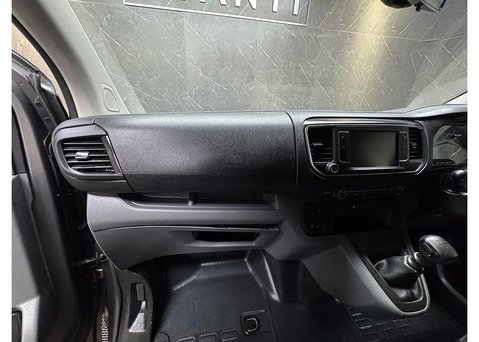 Vauxhall Vivaro 1.5 Turbo D 2900 Sportive Panel Van 5dr Diesel Manual L2 H1 Euro 6 (s/s) (1 46