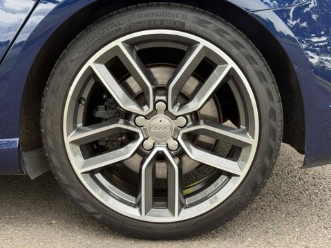 Audi S3 2.0 TFSI Sportback quattro Euro 6 (s/s) 5dr 24