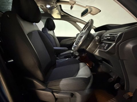 Citroen C4 Grand Picasso E-HDI AIRDREAM EXCLUSIVE PLUS 19