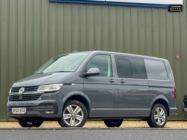 Volkswagen Transporter AUTO Crew Cab 204ps SWB L1H1 T32 Kombi Highline Air Con Cam EURO 6 46