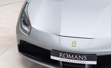 Ferrari 488 Spider 22