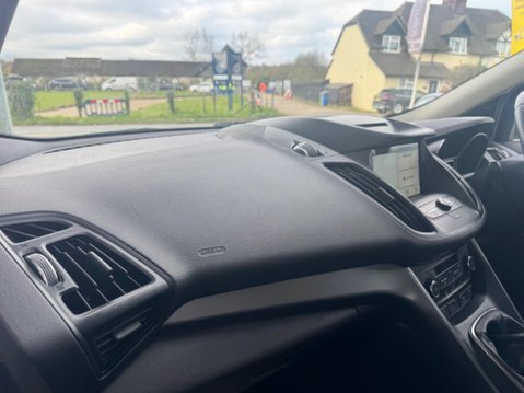 Ford Kuga 2.0 TDCi EcoBlue Zetec AWD Euro 6 (s/s) 5dr 31