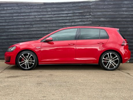 Volkswagen Golf 2.0 Golf GTD Semi-Auto 5dr 12