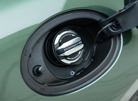 Porsche 911 GT3 TOURING (992) 37